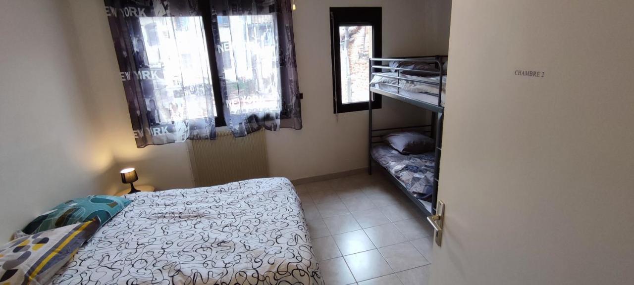 Hypercentre Grand Appartement Lumineux 3 Chambres Parking Agen Exterior foto