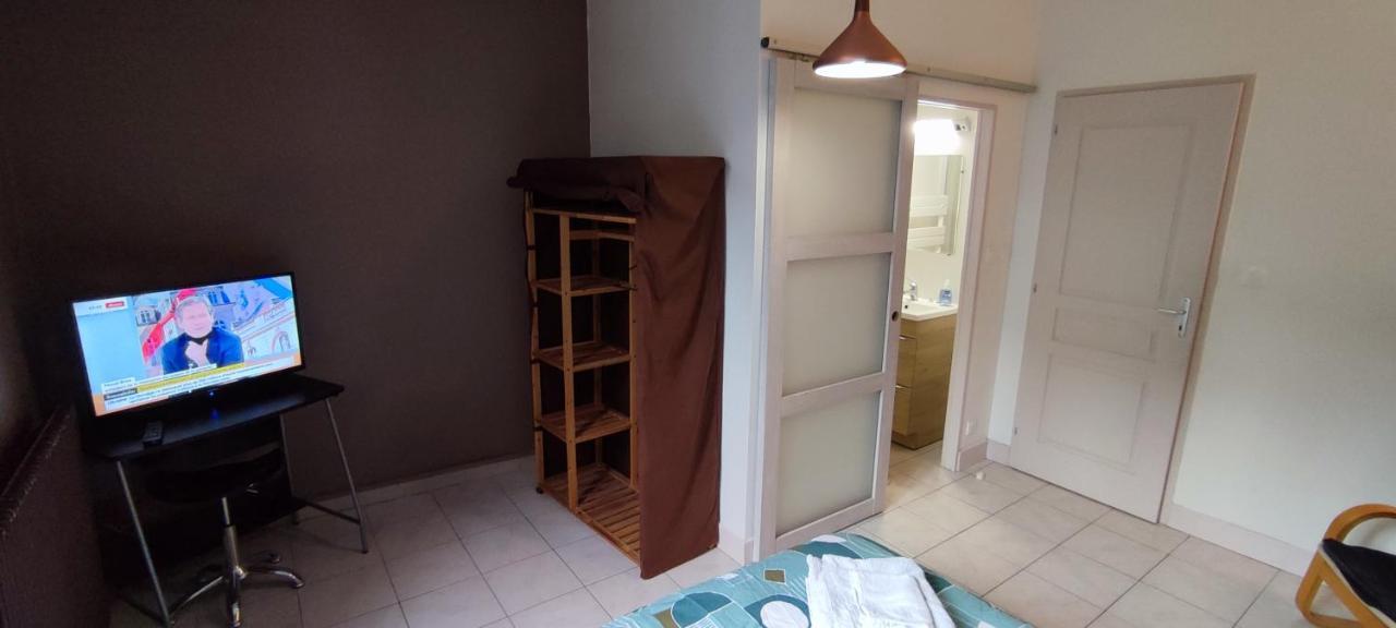 Hypercentre Grand Appartement Lumineux 3 Chambres Parking Agen Exterior foto